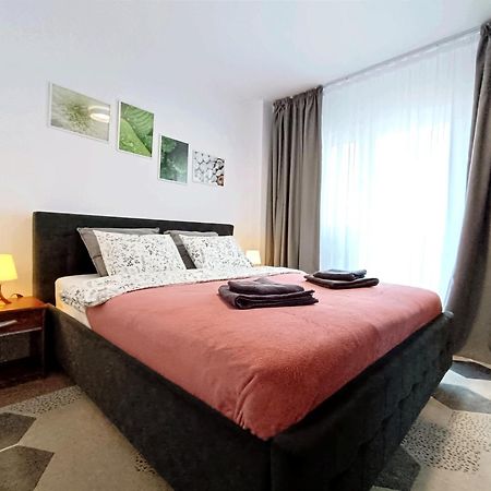Mid-Term Rental Racadau Apartment Braszów Zewnętrze zdjęcie